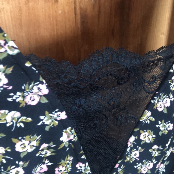 Dress - Picture 4 of 6